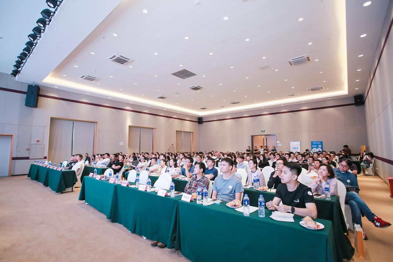 41d3c6cd-f913-4ead-8725-9ff6207dfd96